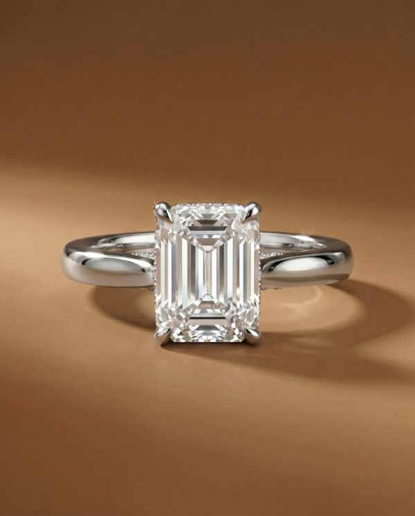 แหวนหมั้นเพชรแท้-Emerald-Cut-ตัวเรือนทองคำขาว-Hidden-Halo