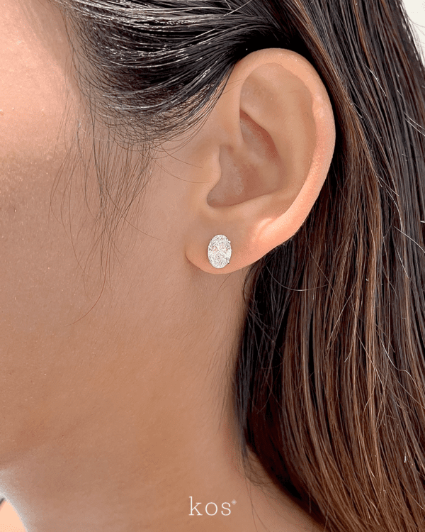 Oval Stud Earrings