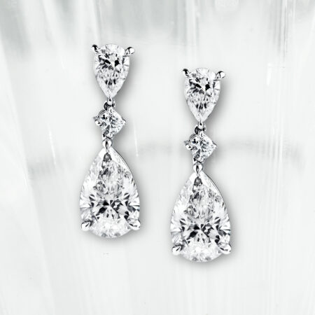 ต่างหูเพชรแท้ KOS* Signature Pear Drop Earrings