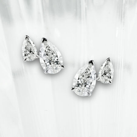 ต่างหูเพชรแท้ Duo Pear Earrings