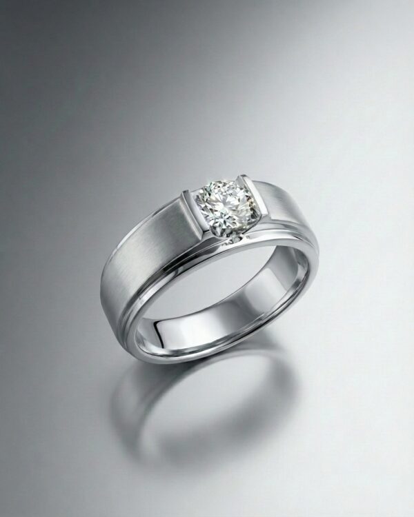 แหวนเพชรผู้ชายเม็ดเดี่ยว ตัวเรือนสีเงินขัดด้านสลับเงา