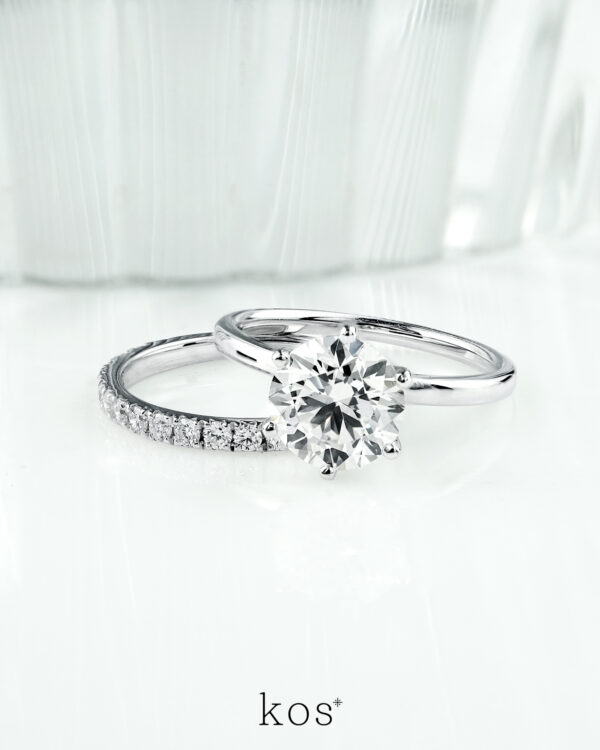 แหวนเพชรแแต่งงาน เพชรกลม 1.5 กะรัต The Veiled Halo Round Solitaire