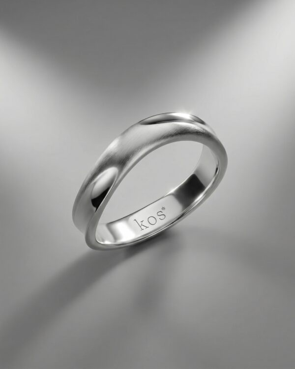 แหวนชาย ก้านเรียบ มีลักษณะโค้งเป็นคลื่น