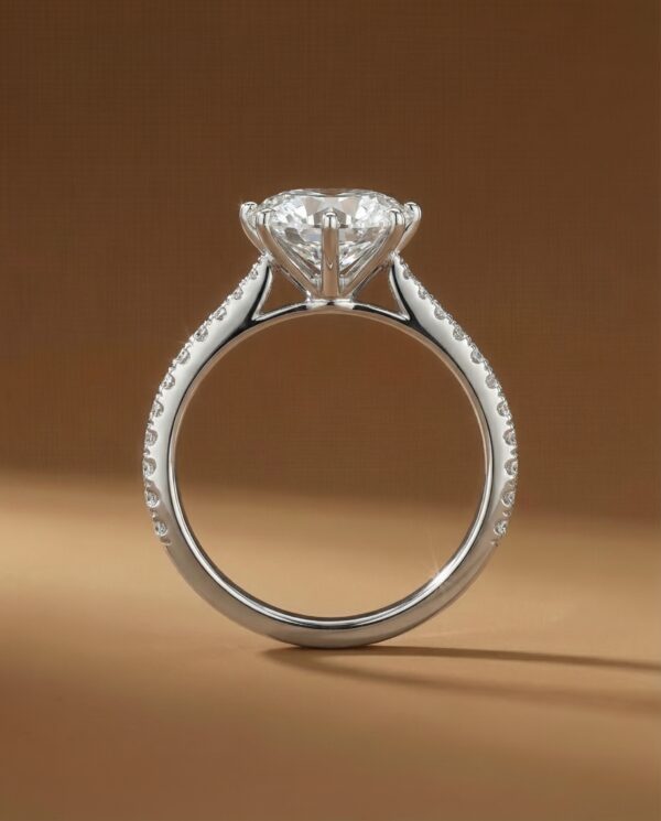 แหวนหมั้นเพชรแท้-6-หนามเตย-Lillian-Round-Brilliant