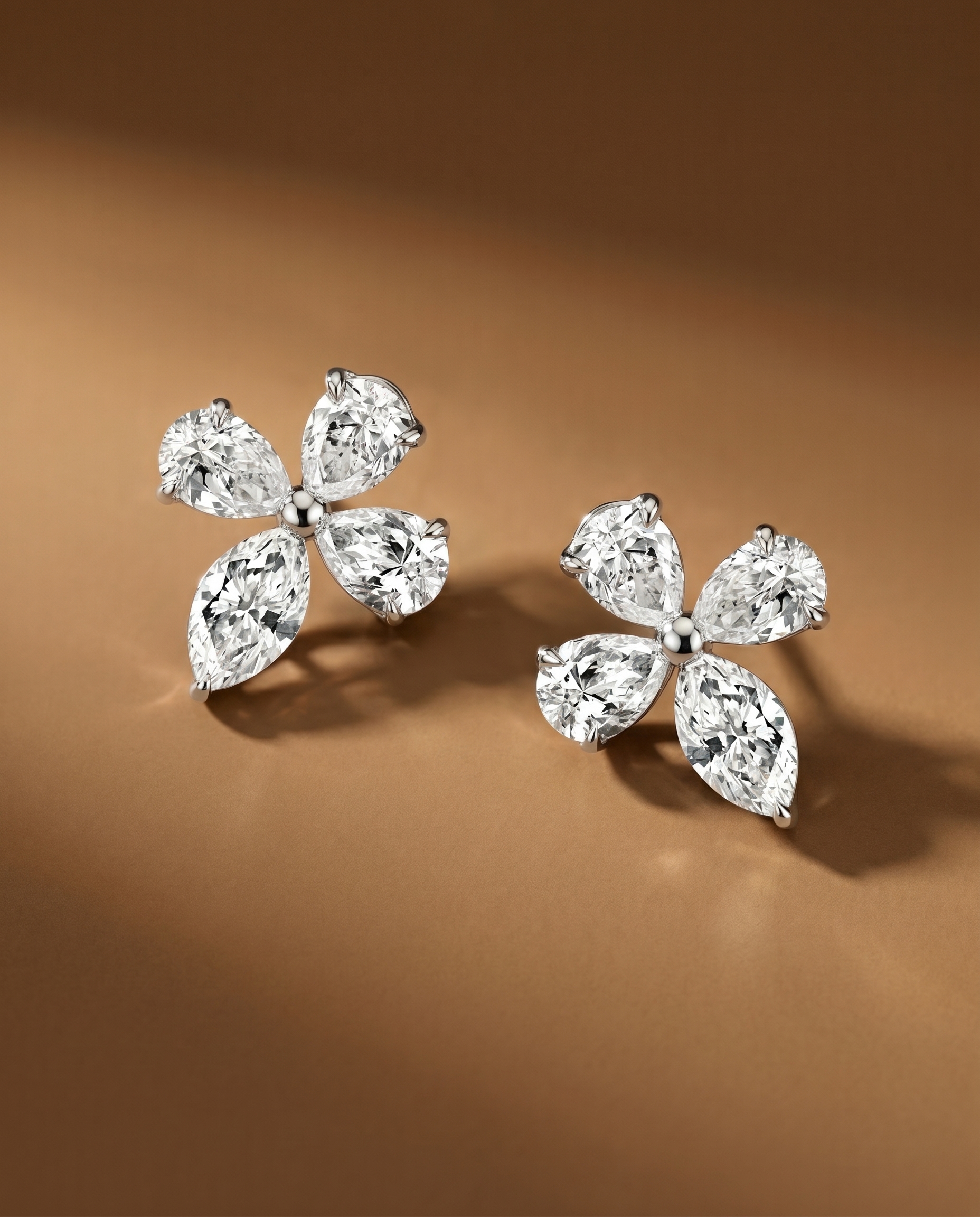 ต่างหูเพชร Mixed Shape Floral Earrings
