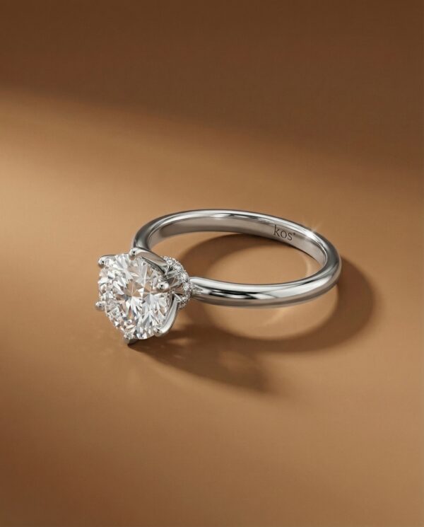 แหวนเพชรแแต่งงาน เพชรกลม 1.5 กะรัต ตัวเรือนก้านเรียบ มี hidden Halo