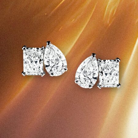 ต่างหูเพชร Toi et Moi Earrings (Pear & Radiant)