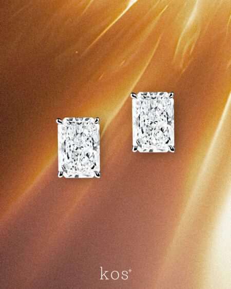 ต่างหูเพชร Radiant Stud Earrings