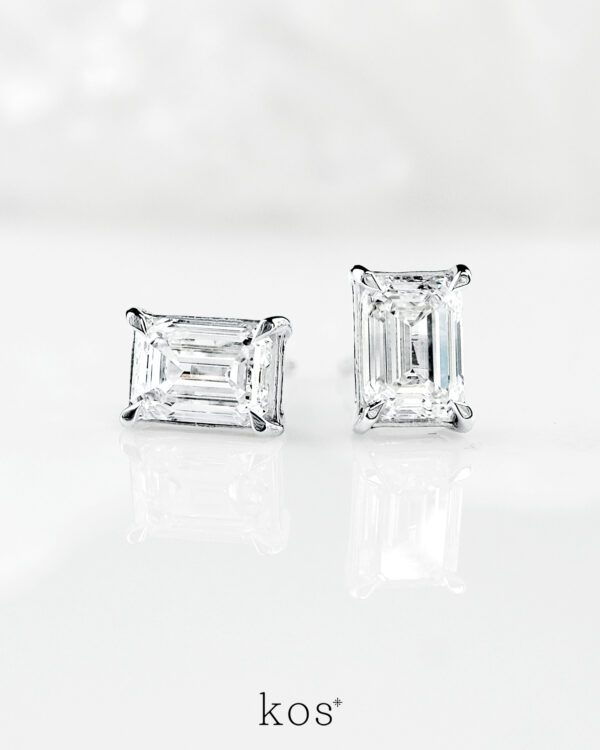 ต่างหู Emerald Stud Earrings