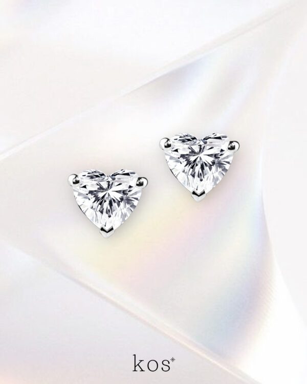 ต่างหู Heart Stud Earrings