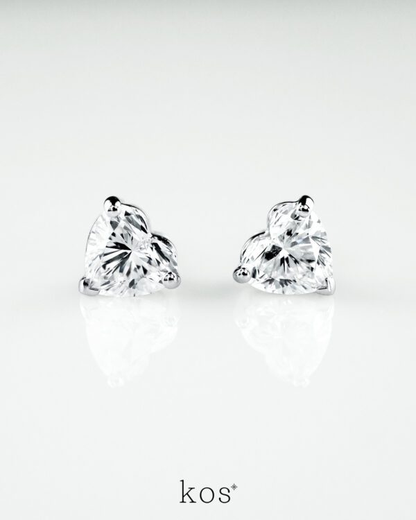 ต่างหู Heart Stud Earrings