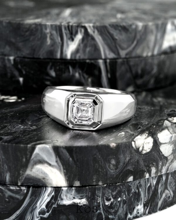 แหวนแต่งงานผู้ชาย Classic Asscher Diamond ตัวเรือน White Gold