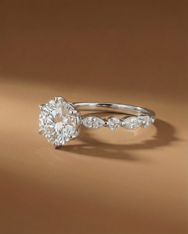 แหวนหมั้น-เพชรทรงกลม-ก้านเพชร-Marquise-Round-kos-jewelry