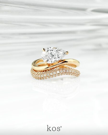 แหวนเพชรหยดน้ำ Cassy Pear Diamond in Double Wavy Band Ring