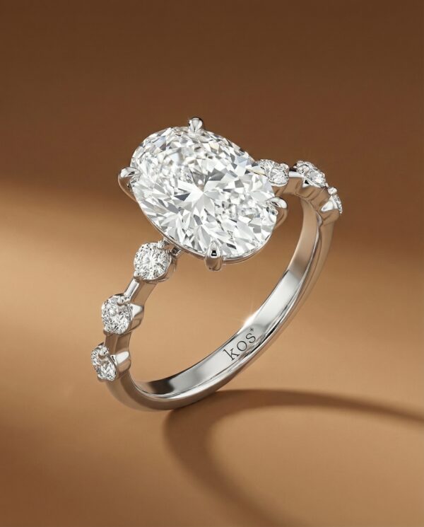 แหวนหมั้น-เพชรทรงวงรี-Oval-Cut-ก้าน-polka dot