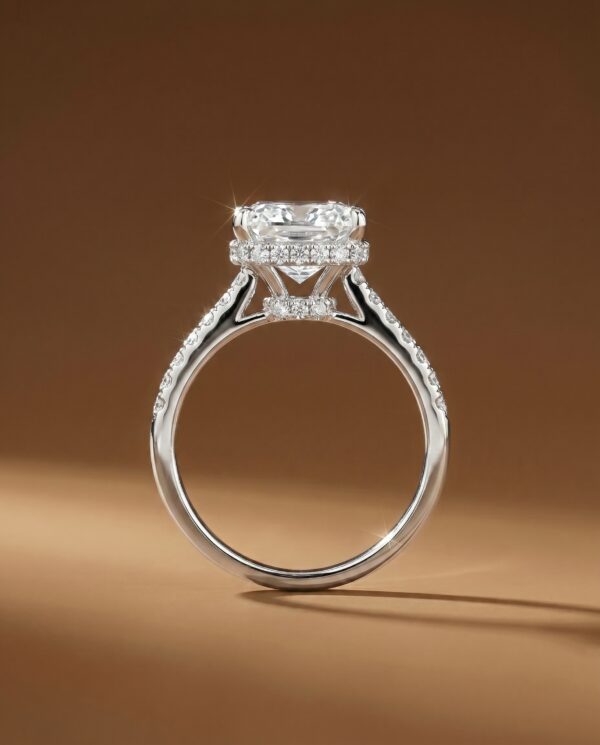 แหวนเพชร The Iris Radiant Diamond Ring