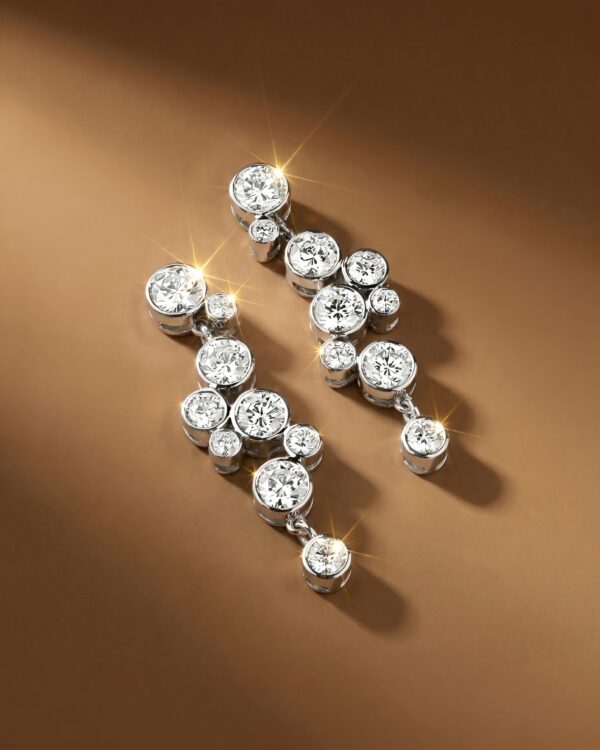 ต่างหูเพชร Tyra Chandalier Earrings