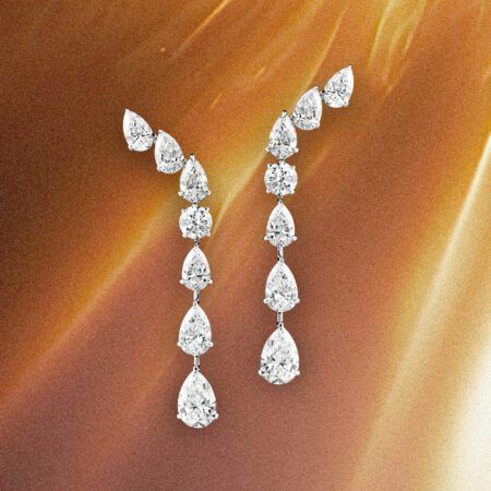 ต่างหูเพชร Maya Dangling Earrings