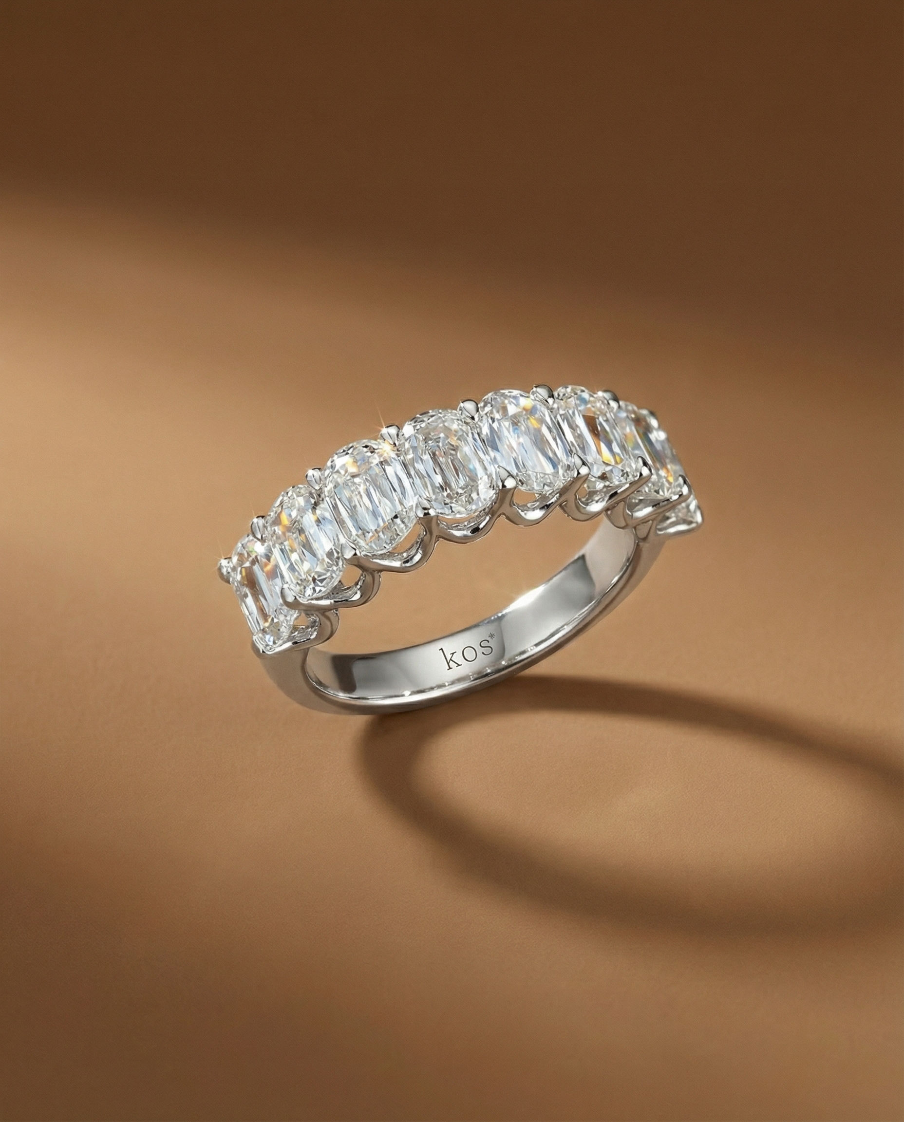 แหวนแถวเพชร Crisscut