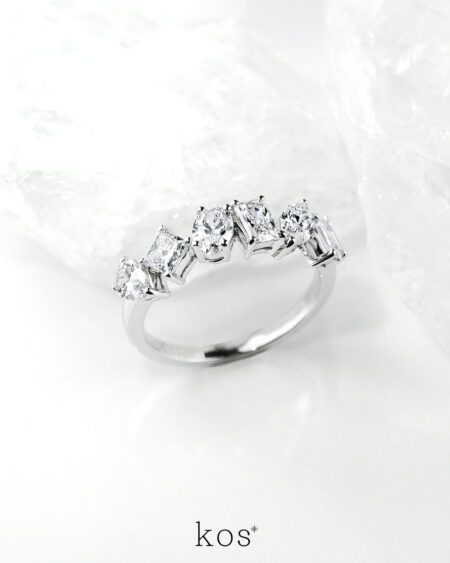 แหวนเพชร Mixed Shape ตัวเรือนทองคำขาว เหมาะเป็นแหวนแต่งงาน จาก Kos