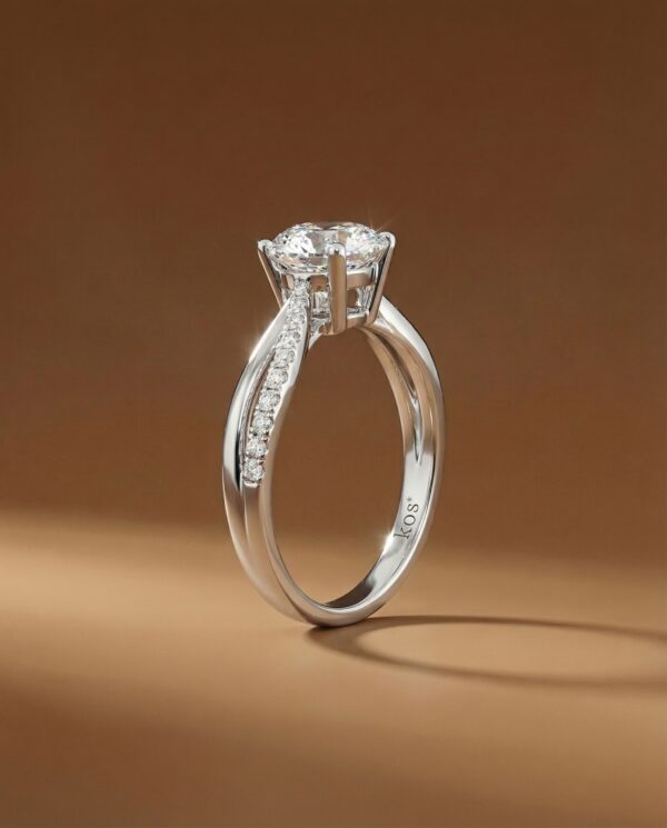 แหวนเพชรกลม ตัวเรือน Twist