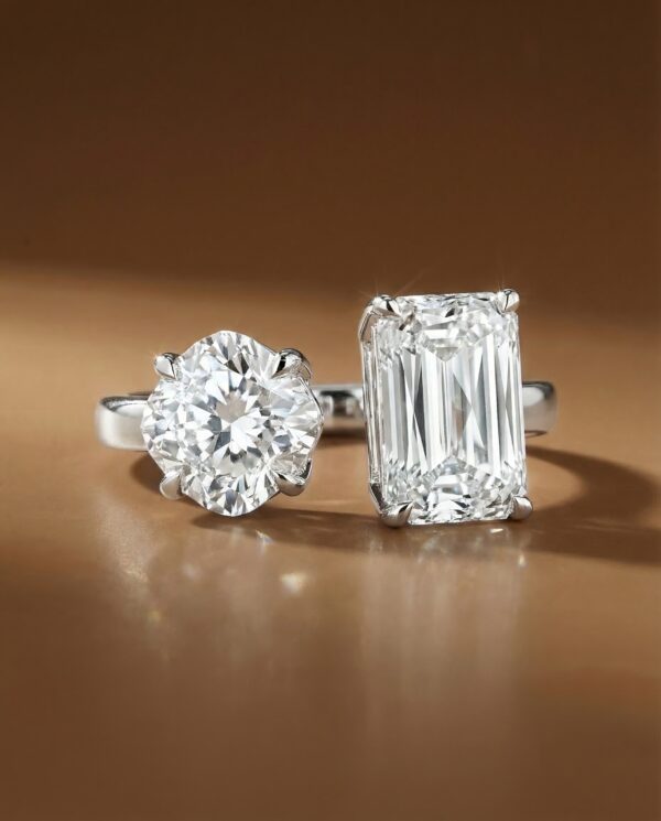 แหวนเพชร-Toi-et-Moi-ดีไซน์เพชรคู่ เพชร Cisscut คู่เพชร Square Cushion