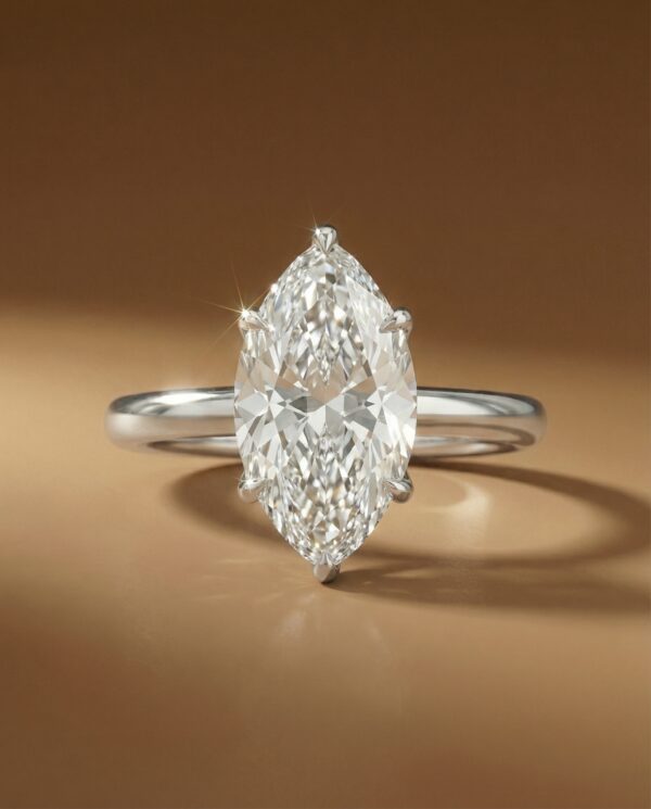 แหวนเพชร Marquise ก้านเรียบ