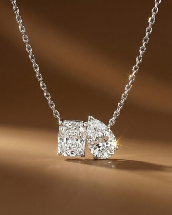 สร้อยคอจี้เพชร Long Cushion และเพชรหยดน้ำ