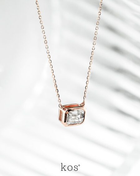 สร้อยคอจี้เพชร Emerald Cut 1 กะรัต ตัวเรือน Bezel Setting สี Pink Gold