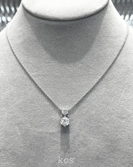 สร้อยคอจี้เพชร 2 เม็ด Round Cut Diamond ตัวเรือนทองขาว