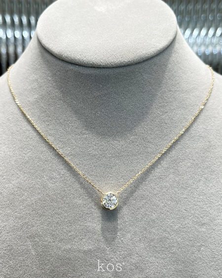 สร้อยเพชรแท้เม็ดเดี่ยว Round Brilliant Cut ฝังหุ้ม Bezel Setting ตัวเรือนทองคำ