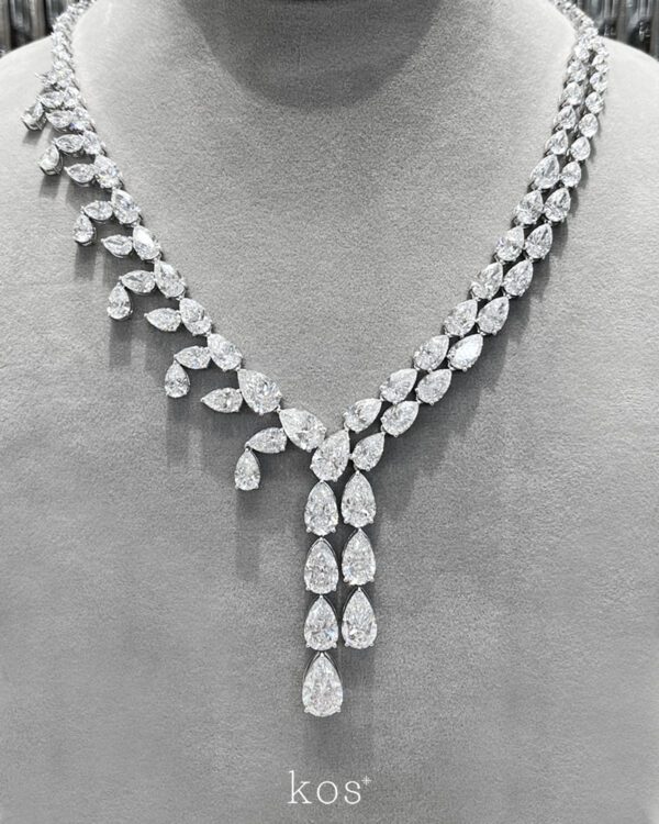 สร้อยคอเพชรแท้ดีไซน์หยดน้ำสุดหรู