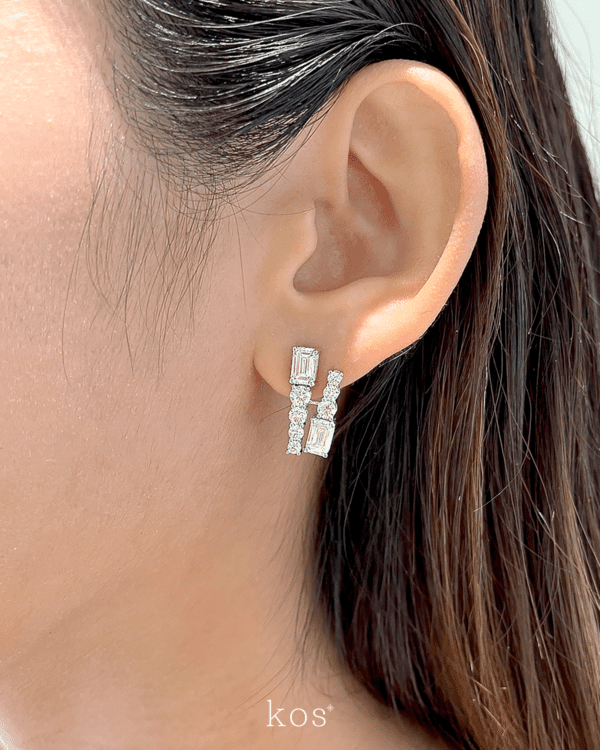 ต่างหูเพชรสไตล์มินิมอล ที่ยังคงความหรูหรา