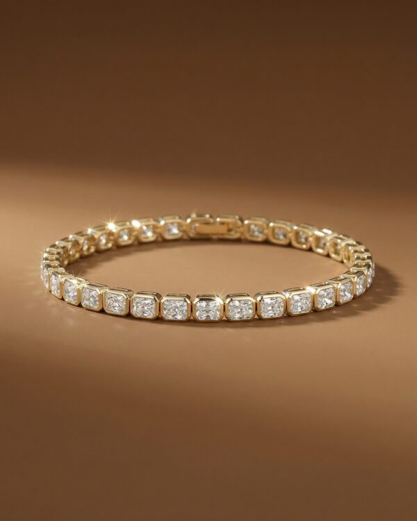 สร้อยข้อมือเพชร Tennis Bracelet ดีไซน์ Bezel Setting สี Yellow Gold