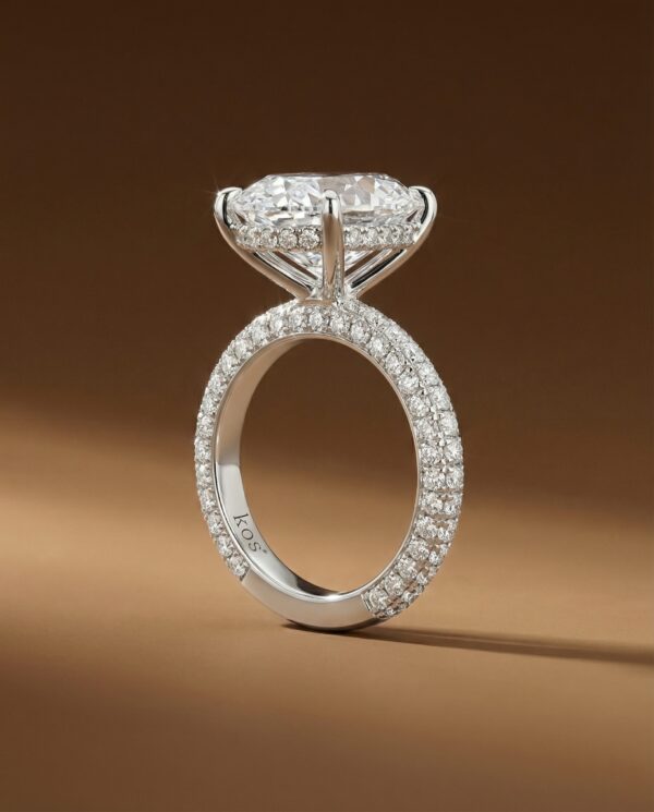 แหวนเพชร Oval Cut-ดีไซน์หรูหราฝังเพชรรอบวง-แบรนด์-kos