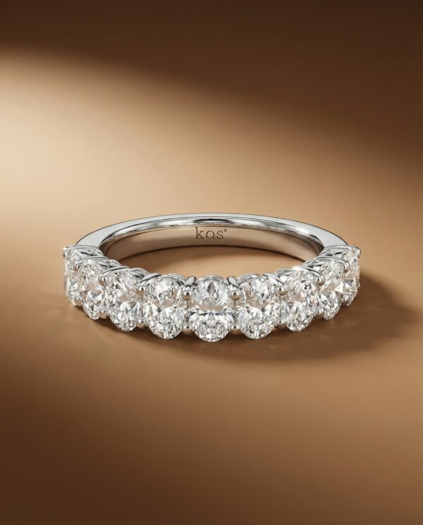 8 small oval diamond , size 0.15 carat set vertically