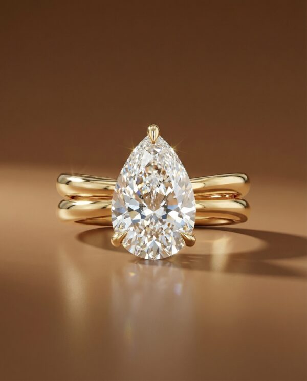 แหวนเพชรแท้-ทรงหยดน้ำ-Pear-Shape-ก้านคู่-Yellow-Gold